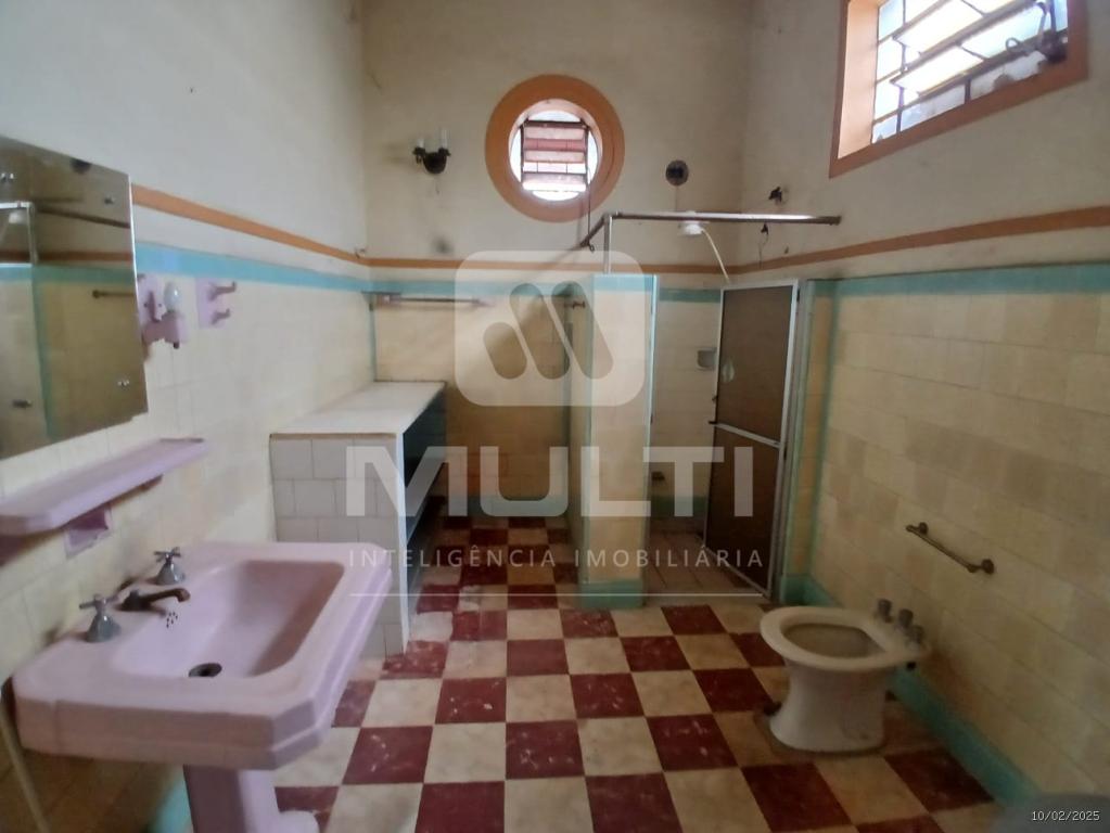 Casa à venda com 4 quartos, 403m² - Foto 28