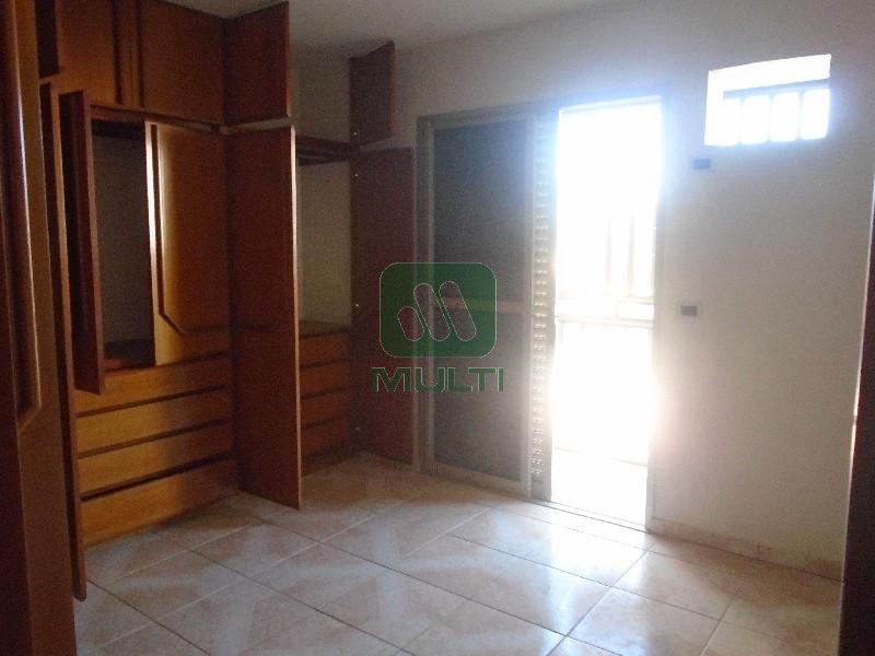 Apartamento à venda com 3 quartos, 125m² - Foto 7