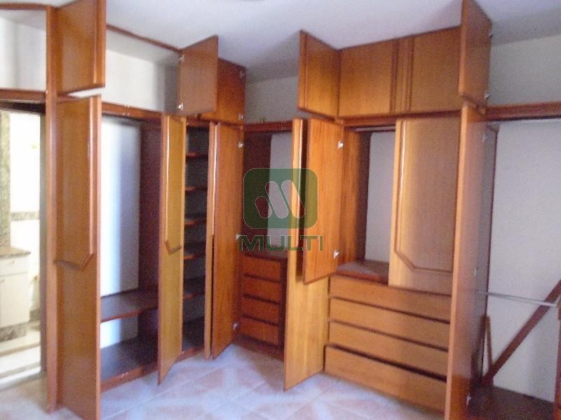 Apartamento à venda com 3 quartos, 125m² - Foto 8