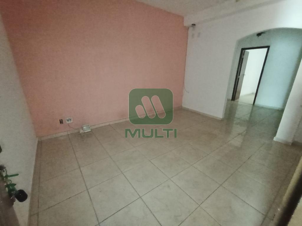 Casa à venda com 3 quartos, 180m² - Foto 10