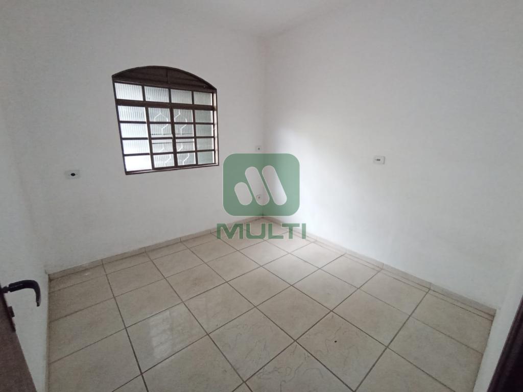 Casa à venda com 3 quartos, 180m² - Foto 12