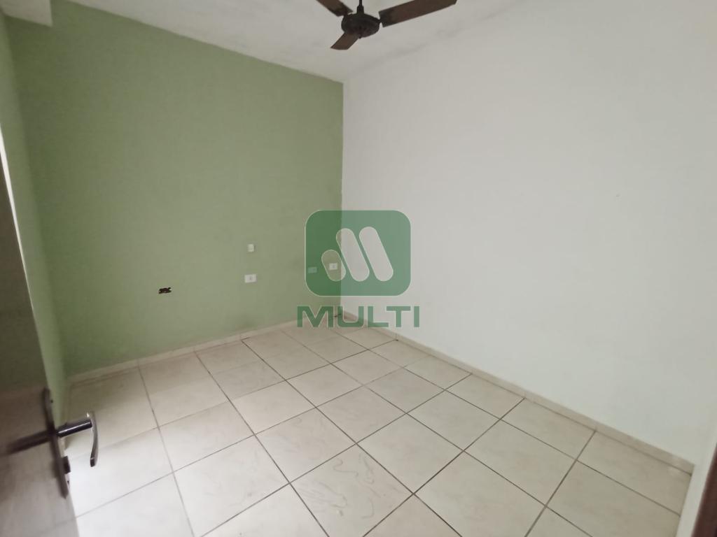 Casa à venda com 3 quartos, 180m² - Foto 18