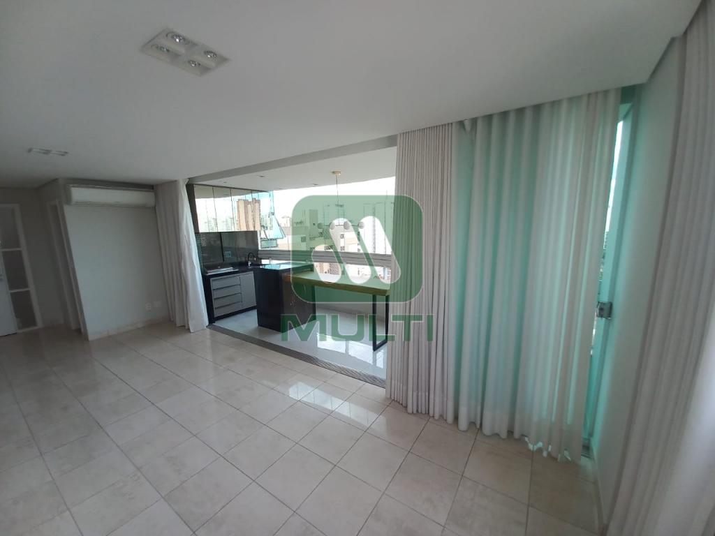 Apartamento à venda com 4 quartos, 168m² - Foto 1