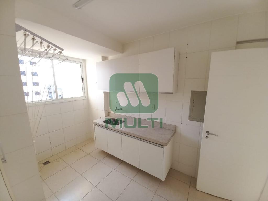 Apartamento à venda com 4 quartos, 168m² - Foto 6