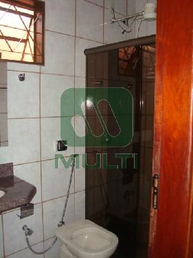 Casa à venda com 2 quartos, 70m² - Foto 10