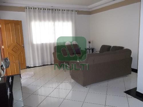 Casa à venda com 3 quartos, 165m² - Foto 4