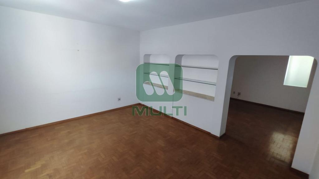 Apartamento à venda com 4 quartos, 172m² - Foto 1