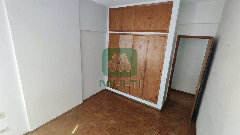 Apartamento à venda com 4 quartos, 172m² - Foto 14