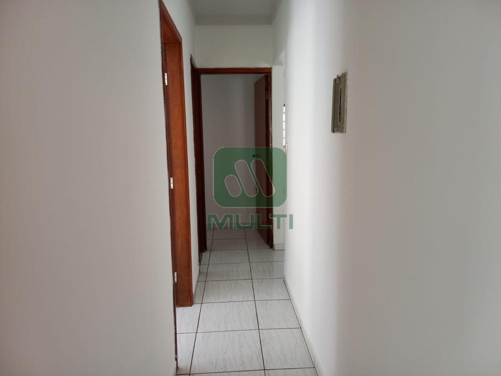 Casa à venda com 3 quartos, 97m² - Foto 5