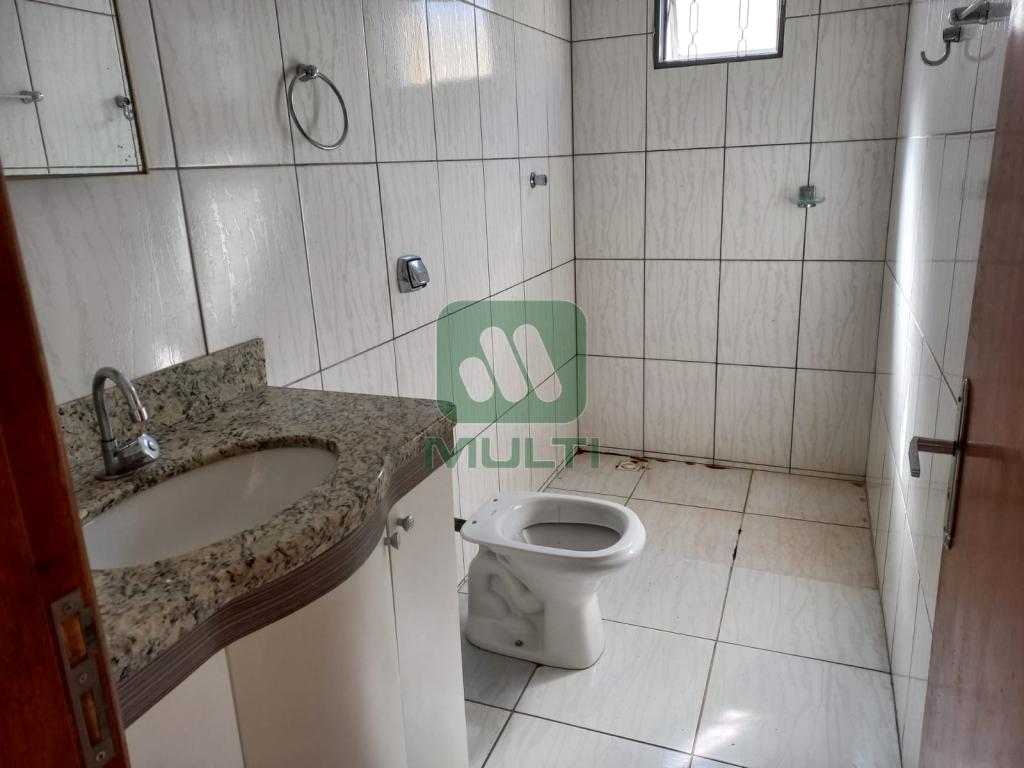 Casa à venda com 3 quartos, 97m² - Foto 10