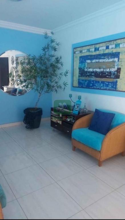 Apartamento à venda com 3 quartos, 130m² - Foto 4