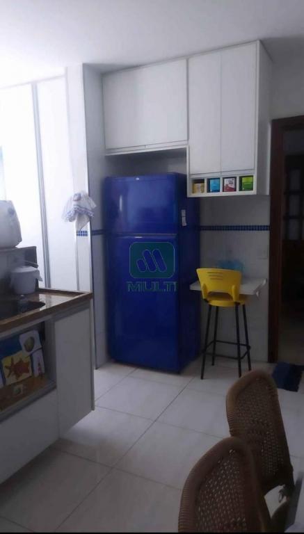 Apartamento à venda com 3 quartos, 130m² - Foto 16