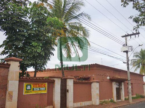 Prédio Inteiro à venda com 4 quartos, 850m² - Foto 2