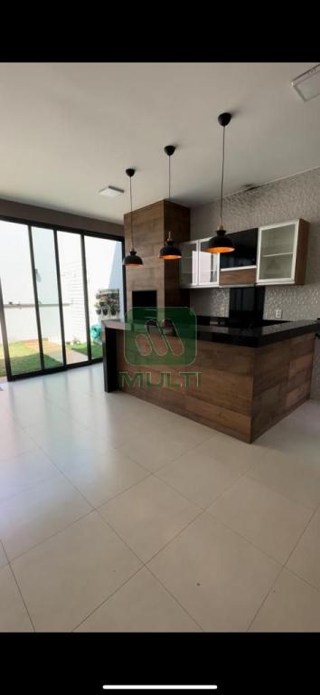 Casa à venda com 3 quartos, 190m² - Foto 14