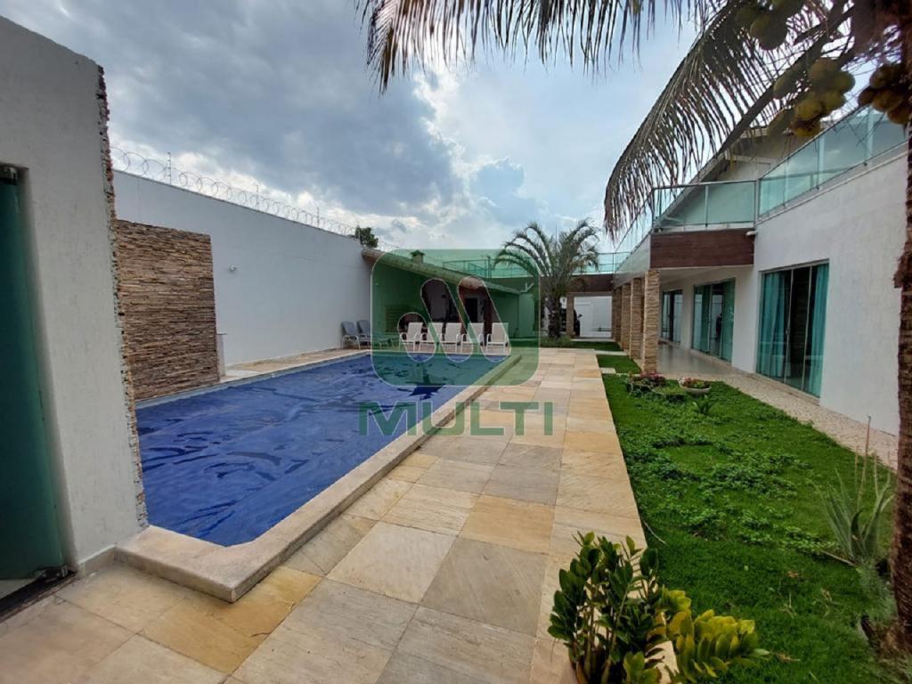 Casa à venda com 4 quartos, 552m² - Foto 9