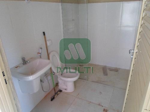 Prédio Inteiro à venda com 2 quartos, 100m² - Foto 8