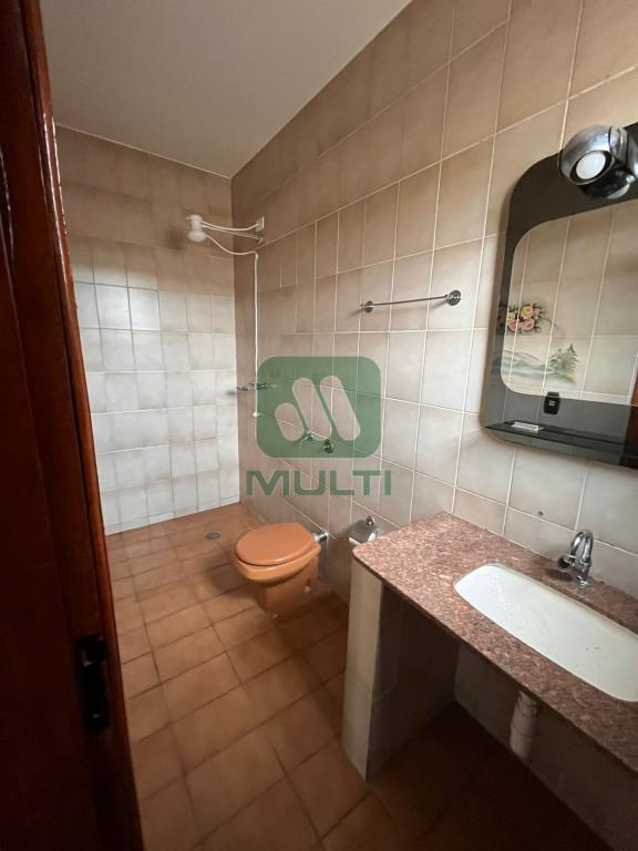 Casa à venda com 4 quartos, 170m² - Foto 17