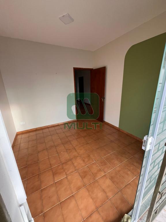 Casa à venda com 4 quartos, 170m² - Foto 18