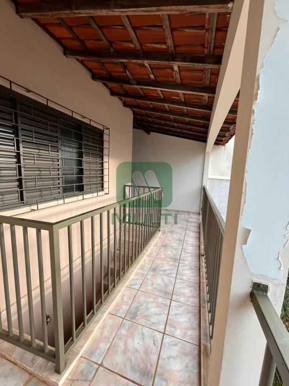 Casa à venda com 4 quartos, 170m² - Foto 24