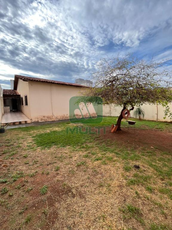 Casa à venda com 4 quartos, 170m² - Foto 28