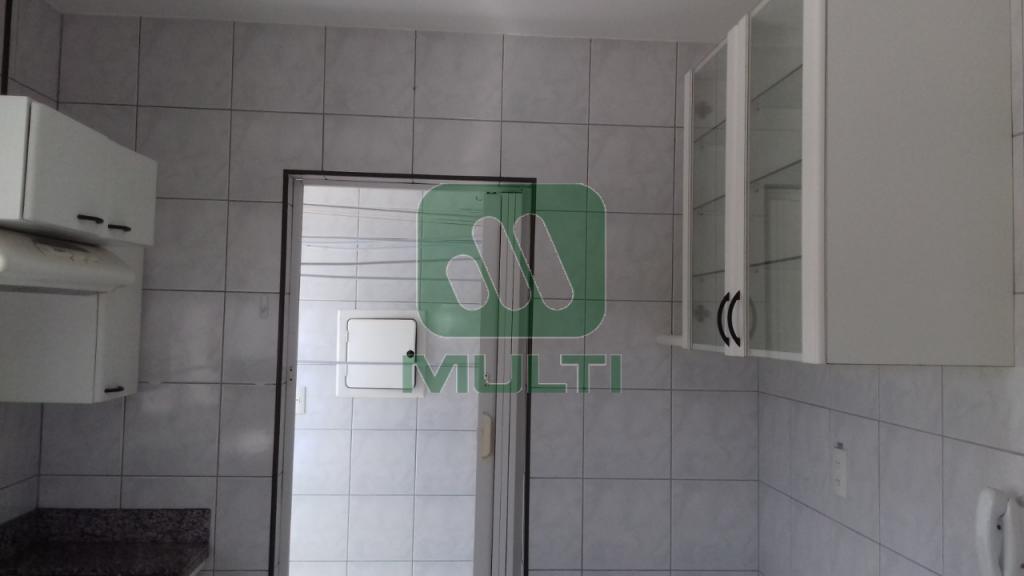 Apartamento à venda com 3 quartos, 94m² - Foto 24