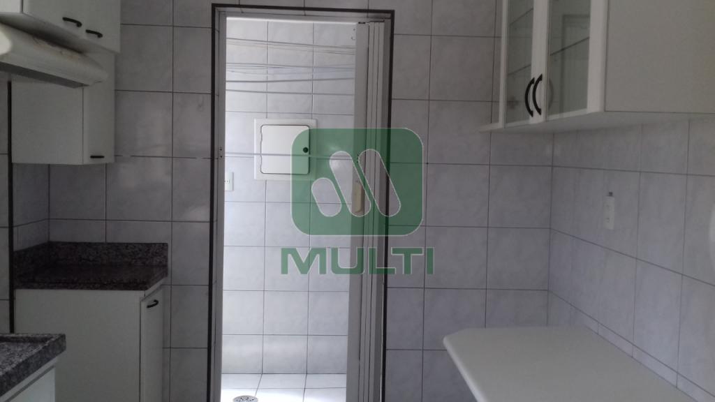 Apartamento à venda com 3 quartos, 94m² - Foto 27