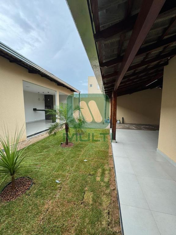 Casa à venda com 3 quartos, 169m² - Foto 13