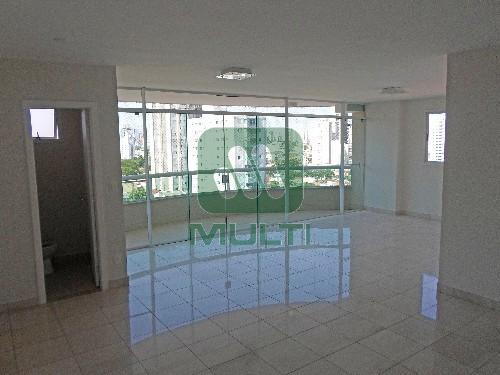 Apartamento à venda com 4 quartos, 160m² - Foto 2