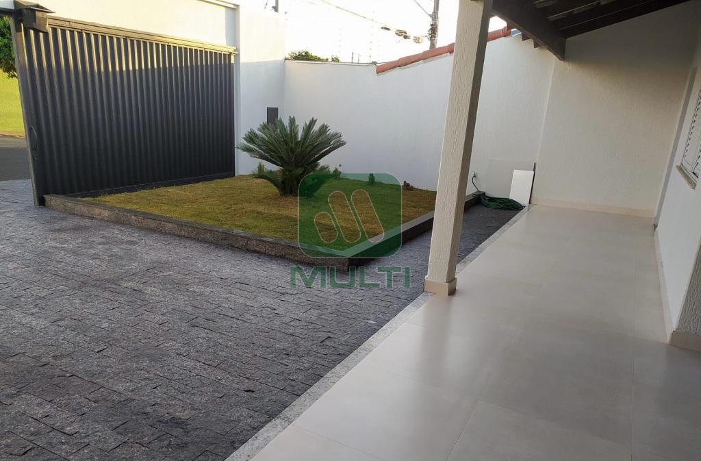 Casa à venda com 3 quartos, 180m² - Foto 19