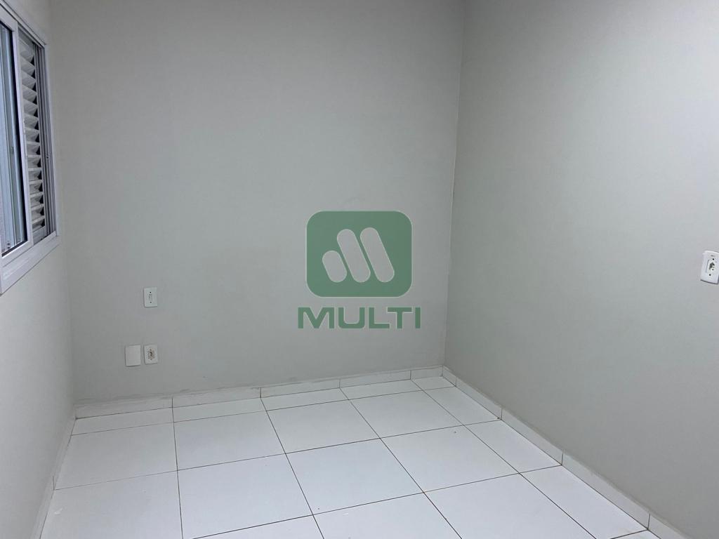 Apartamento à venda com 2 quartos, 58m² - Foto 13