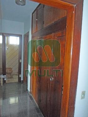 Apartamento à venda com 3 quartos, 135m² - Foto 3