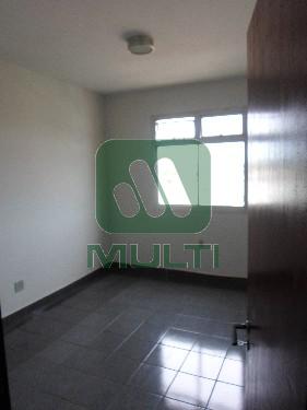 Apartamento à venda com 3 quartos, 135m² - Foto 4