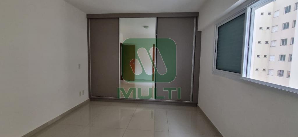 Apartamento à venda com 3 quartos, 107m² - Foto 16