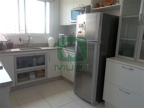 Apartamento à venda com 3 quartos, 158m² - Foto 12