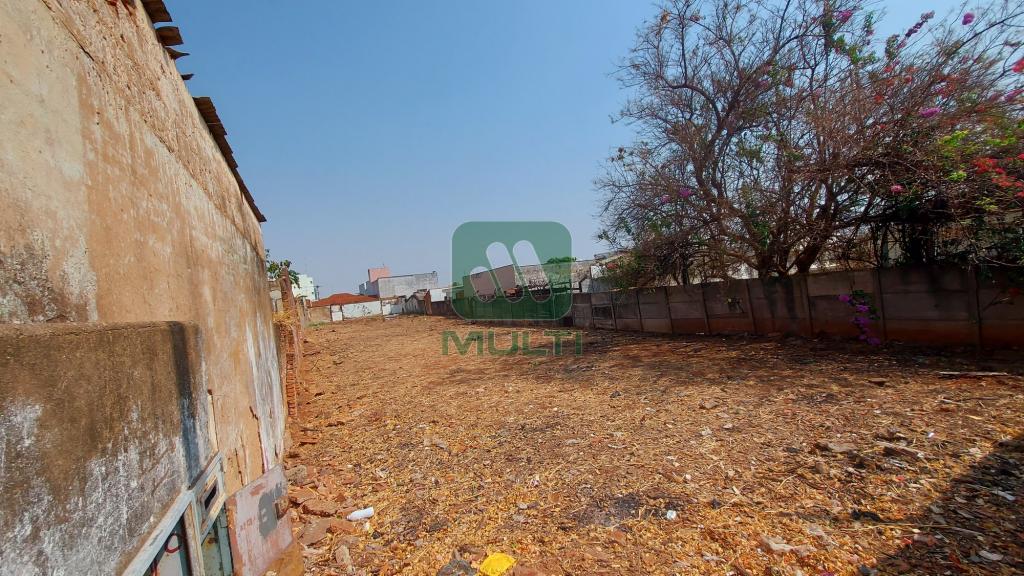 Loteamento e Condomínio à venda com 1 quarto, 1m² - Foto 1