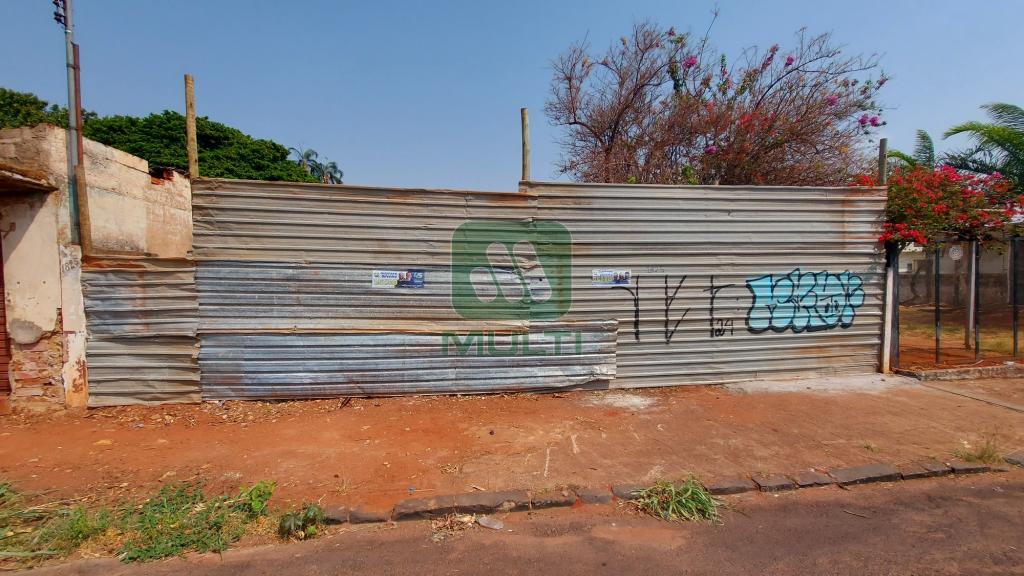 Loteamento e Condomínio à venda com 1 quarto, 1m² - Foto 2