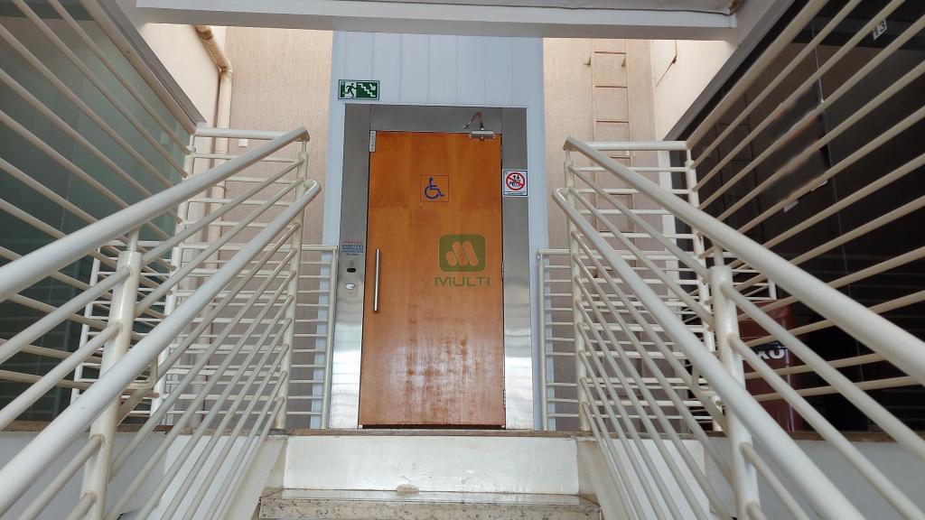 Prédio Inteiro à venda com 1 quarto, 410m² - Foto 2