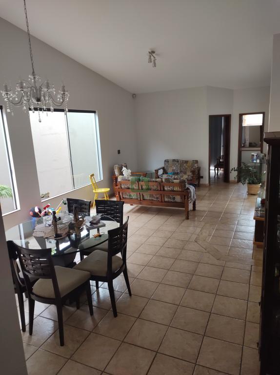 Casa à venda com 3 quartos, 269m² - Foto 21