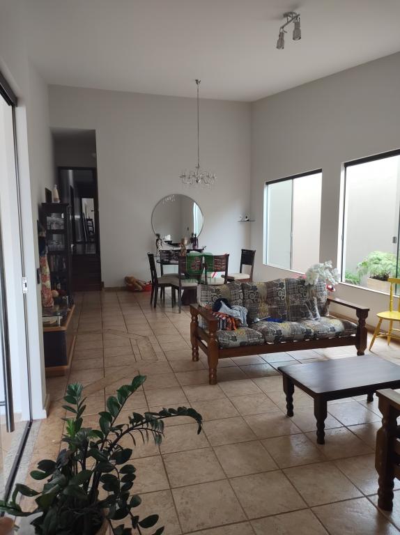 Casa à venda com 3 quartos, 269m² - Foto 23