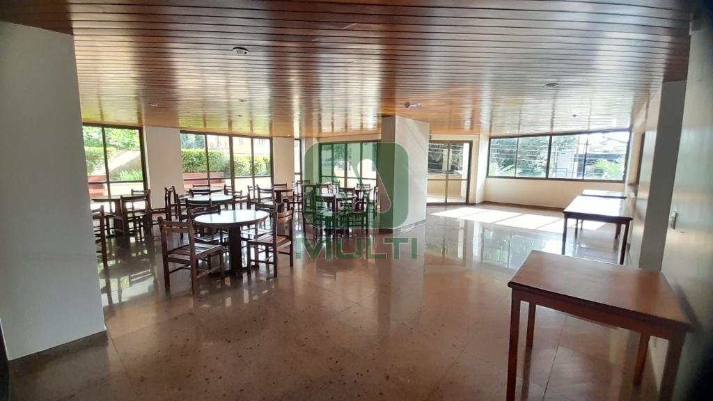 Apartamento à venda com 4 quartos, 236m² - Foto 30