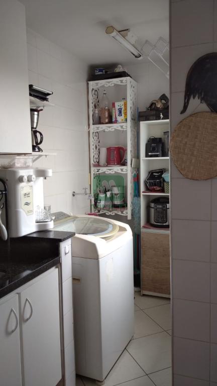 Apartamento à venda com 2 quartos, 60m² - Foto 10