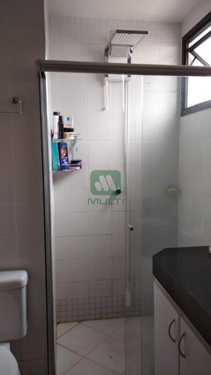 Apartamento à venda com 2 quartos, 60m² - Foto 15