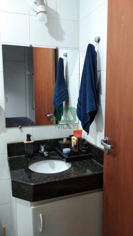 Apartamento à venda com 2 quartos, 60m² - Foto 26