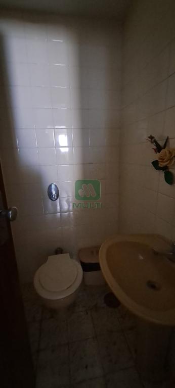 Apartamento à venda com 3 quartos, 170m² - Foto 8