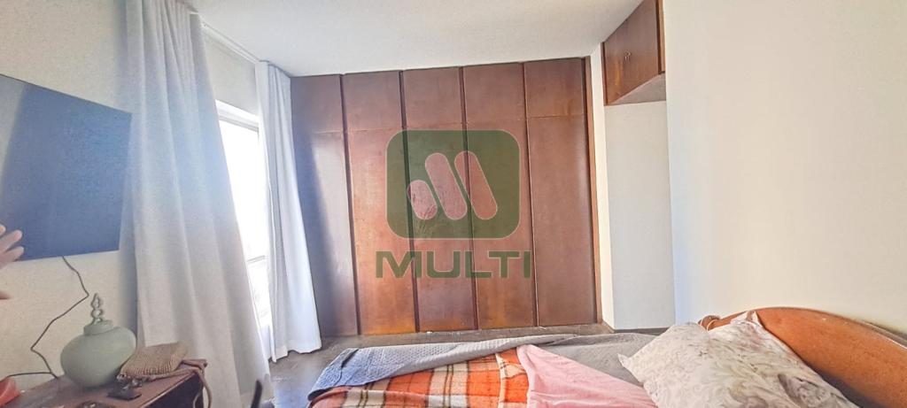 Apartamento à venda com 3 quartos, 170m² - Foto 12