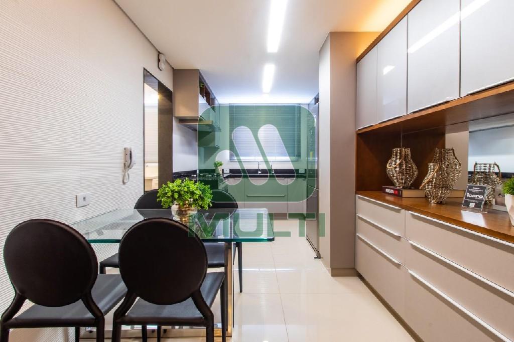 Apartamento à venda com 4 quartos, 216m² - Foto 18