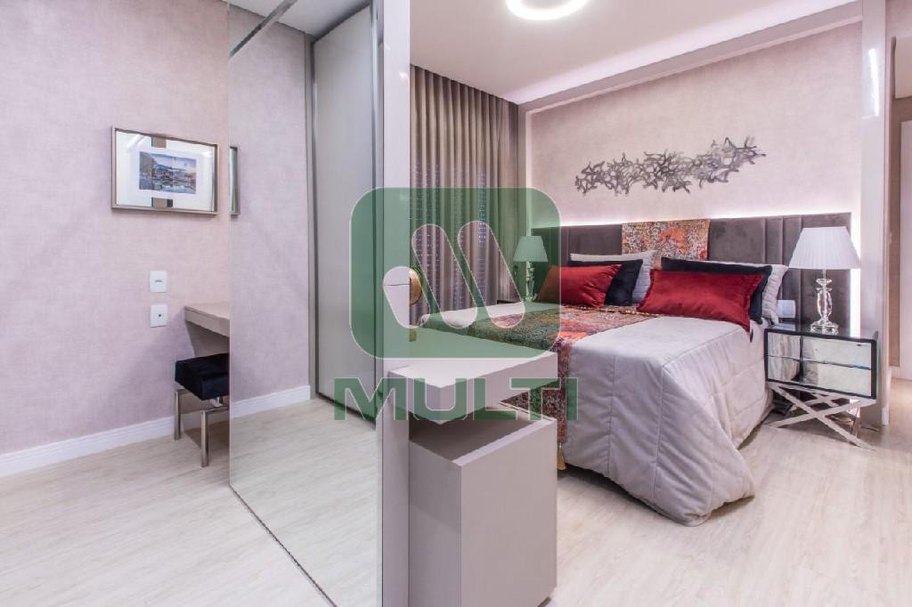 Apartamento à venda com 4 quartos, 216m² - Foto 20