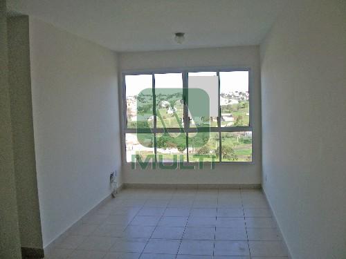 Apartamento à venda com 3 quartos, 72m² - Foto 1