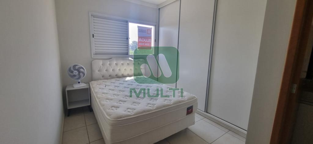 Apartamento à venda com 2 quartos, 57m² - Foto 10