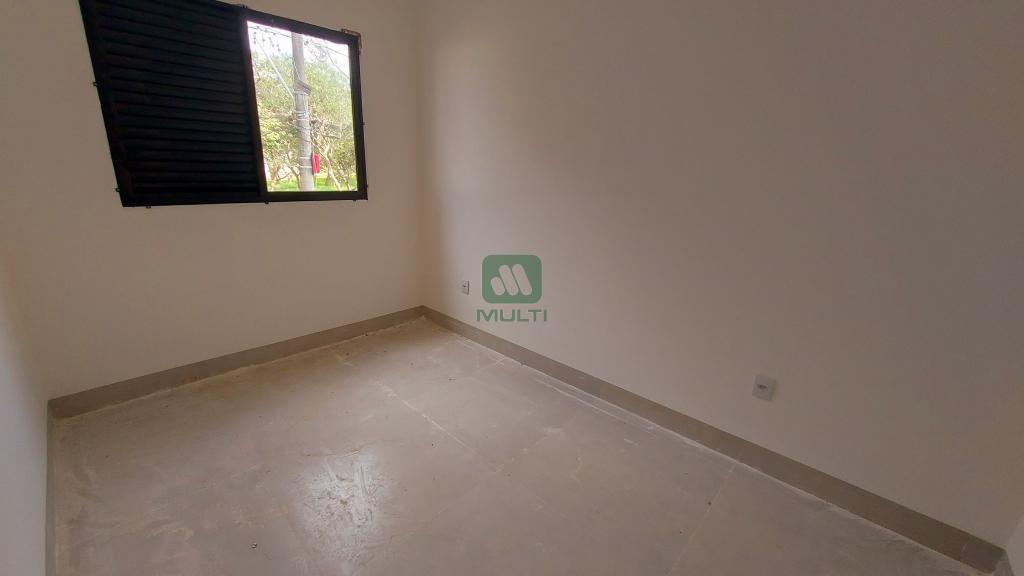 Apartamento à venda com 3 quartos, 80m² - Foto 7